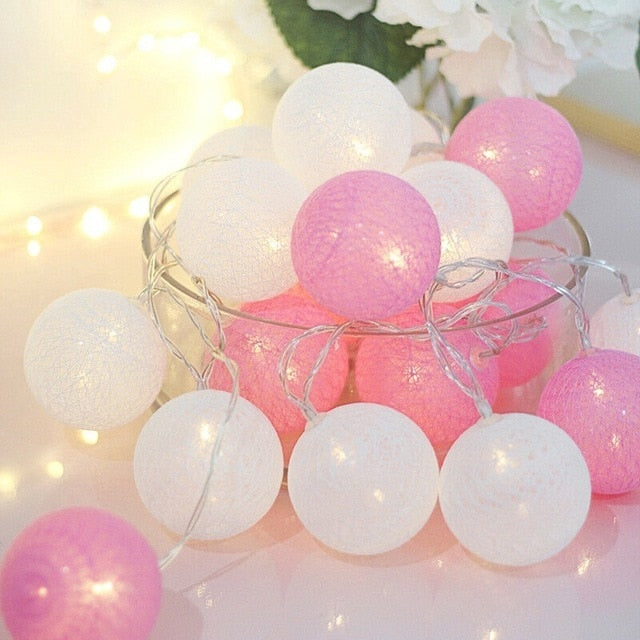 20 LED Cotton Ball Garland String Lights